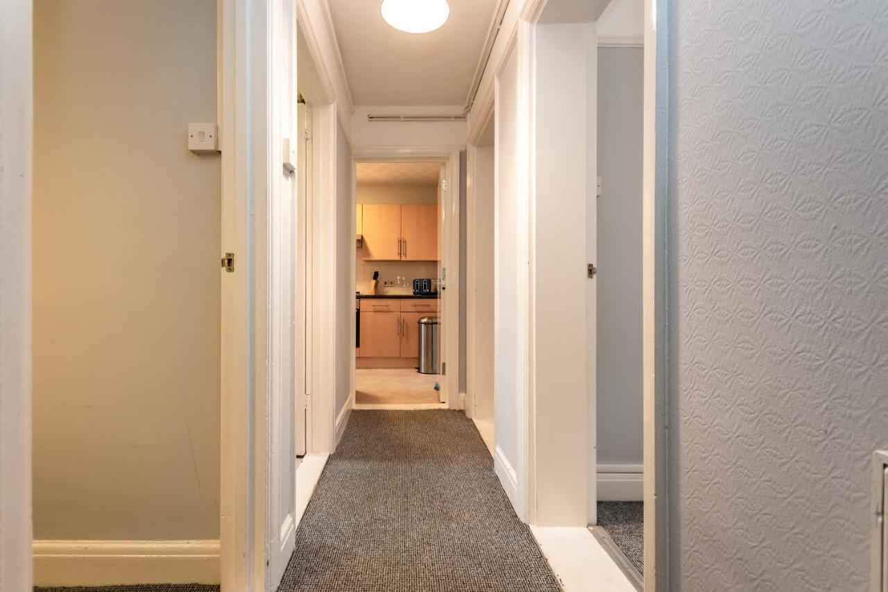 Best Price! Perfect Gunwharf Accommodation - 5 Single Beds Or Kingsize Free Parking Portsmouth Exteriér fotografie